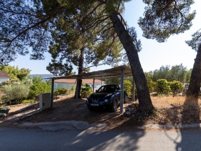 Apartment Two bedroom apartment with terrace and sea view Zavala, Hvar A-8710-b - Outdoor photo 7