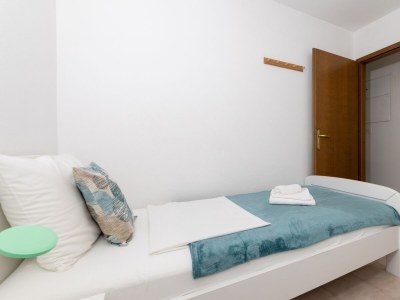 Apartment Two bedroom apartment with terrace and sea view Zavala, Hvar A-8710-b - Outdoor photo 22