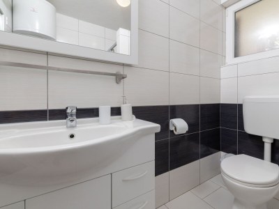 Apartment Two bedroom apartment with terrace and sea view Zavala, Hvar A-8710-b - Outdoor photo 25