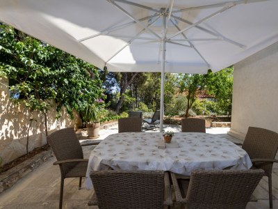 Apartment Two bedroom apartment with terrace and sea view Zavala, Hvar A-8710-b - Outdoor photo 31