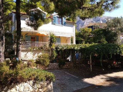 Apartment Two bedroom apartment with terrace Ivan Dolac, Hvar A-8711-a in Jelsa - Apartment