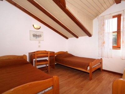 Apartment Two bedroom apartment with terrace Ivan Dolac, Hvar A-8711-a - Outdoor photo 17