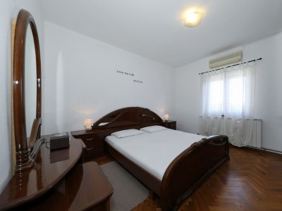 Apartment One bedroom apartment with terrace Tkon, Pašman A-8302-c - Outdoor photo 25