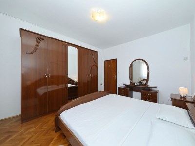 Apartment One bedroom apartment with terrace Tkon, Pašman A-8302-c - Outdoor photo 27