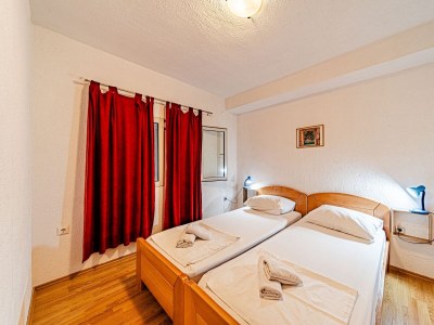 Apartment Two bedroom apartment near beach Pasadur, Lastovo A-8391-a - Outdoor photo 17