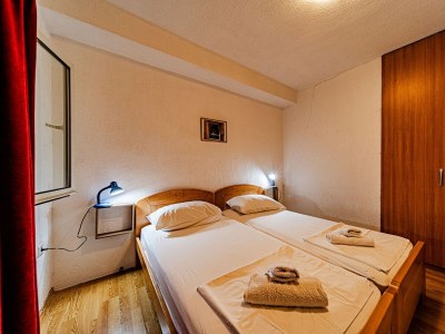 Apartment Two bedroom apartment near beach Pasadur, Lastovo A-8391-a - Outdoor photo 18