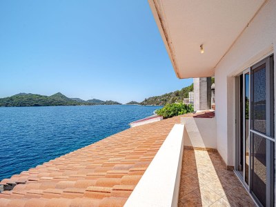 Apartment Two bedroom apartment near beach Pasadur, Lastovo A-8391-a - Outdoor photo 27