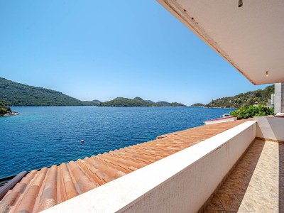 Apartment Two bedroom apartment near beach Pasadur, Lastovo A-8391-a - Outdoor photo 30
