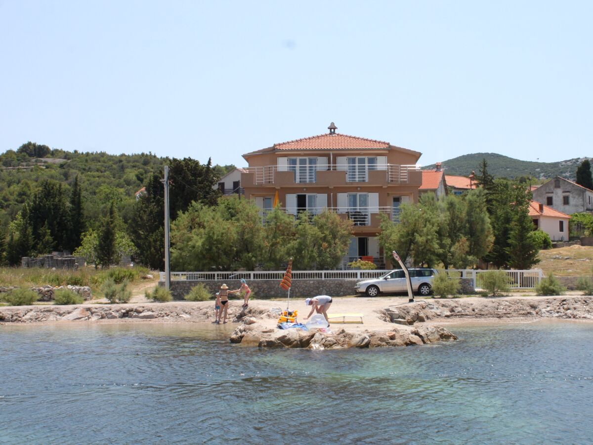 Apartment Studio flat near beach Banj, Pašman AS-8206-b - Outdoor photo 2