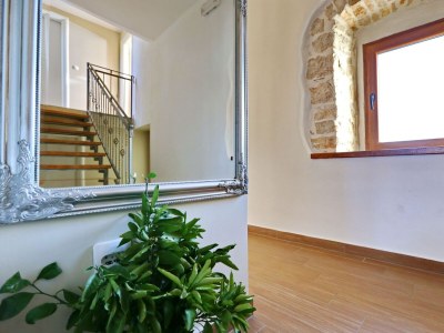 Apartment Three bedroom apartment with terrace Jelsa, Hvar A-8713-b - Outdoor photo 44