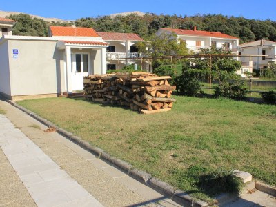 Apartment Three bedroom apartment near beach Pag A-9355-a - Outdoor photo 11