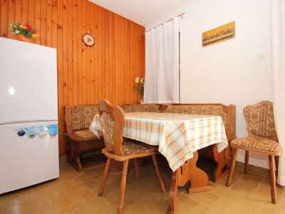 Apartment Three bedroom apartment near beach Pag A-9355-b - Outdoor photo 12