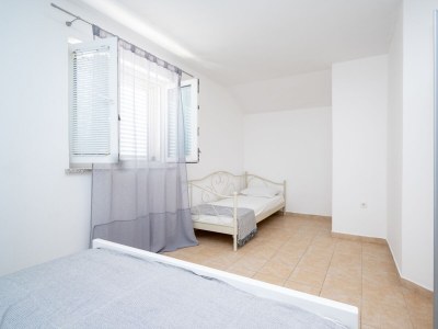 Apartment Two bedroom apartment with terrace and sea view Zubovići, Pag A-9365-a - Outdoor photo 24