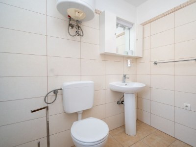 Apartment Two bedroom apartment with terrace and sea view Zubovići, Pag A-9365-a - Outdoor photo 34