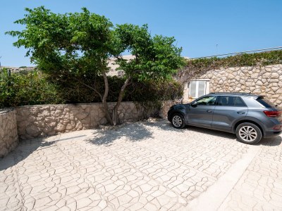Apartment Two bedroom apartment with balcony and sea view Zubovići, Pag A-9365-c - Outdoor photo 14
