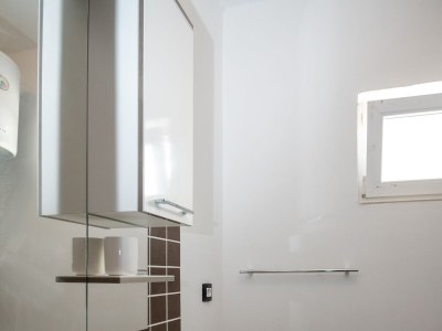 Apartment Two bedroom apartment with balcony and sea view Zubovići, Pag A-9365-c - Outdoor photo 33