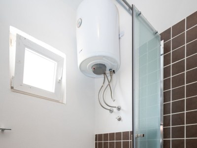 Apartment Two bedroom apartment with balcony and sea view Zubovići, Pag A-9365-c - Outdoor photo 34