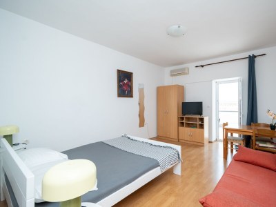 Apartment Studio flat with terrace and sea view Zubovići, Pag AS-9365-b in Zubovici - Apartment