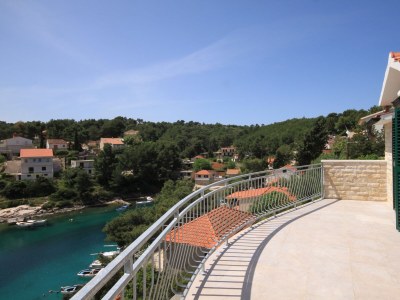 Apartment Two bedroom apartment near beach Basina, Hvar A-8754-a - Outdoor photo 28