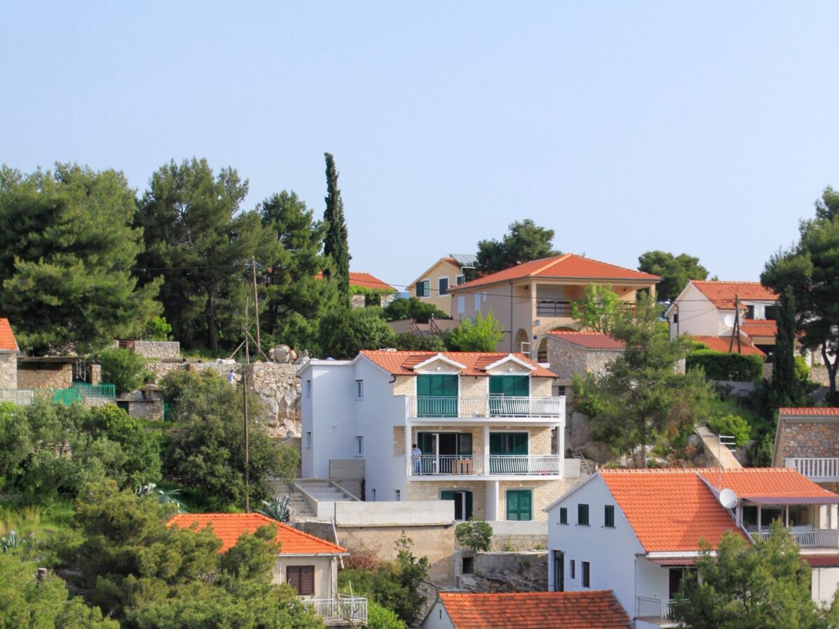 Apartment Studio flat near beach Basina, Hvar AS-8754-a - Outdoor photo 3