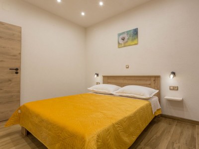 Apartment Two bedroom apartment near beach Cove Zastupac, Hvar A-8761-a - Outdoor photo 17