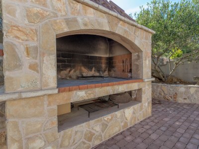 Apartment One bedroom apartment near beach Cove Zastupac, Hvar A-8761-c - Outdoor photo 7