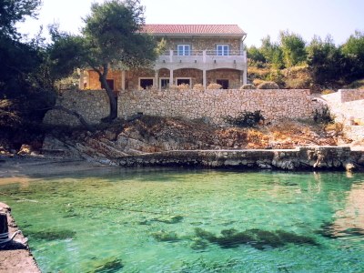 Apartment Two bedroom apartment near beach Cove Zastupac, Hvar A-8761-d - Outdoor photo 2