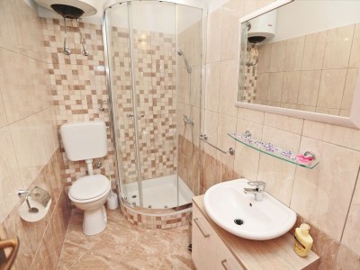 Apartment Two bedroom apartment near beach Cove Zastupac, Hvar A-8761-d - Outdoor photo 19