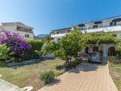 Apartment One bedroom apartment with air-conditioning Drvenik Donja vala, Makarska A-9654-a in Drvenik - Apartment