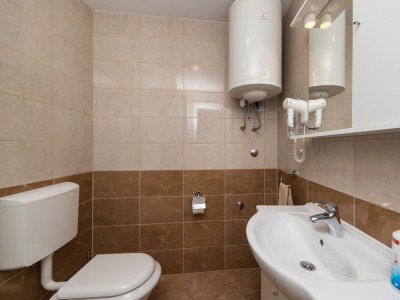 Apartment Studio flat with balcony and sea view Drvenik Donja vala, Makarska AS-9654-b - Outdoor photo 16