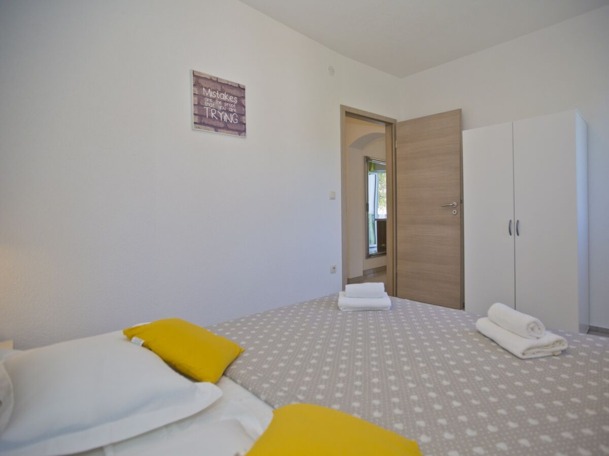Apartment One bedroom apartment near beach Cove Zastupac, Hvar A-8761-f - Outdoor photo 3