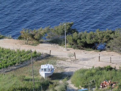 Apartment Three bedroom apartment near beach Cove Zaraće, Hvar A-8781-a - Outdoor photo 12