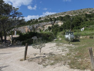 Apartment Three bedroom apartment near beach Cove Zaraće, Hvar A-8781-b - Outdoor photo 14