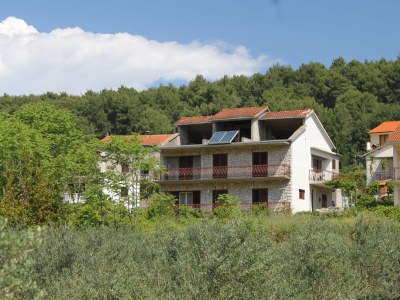 Apartment Studio flat with terrace Jelsa, Hvar AS-8789-a in Jelsa - Apartment