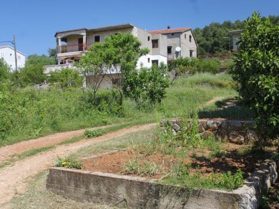 Apartment Studio flat with terrace Jelsa, Hvar AS-8789-a - Outdoor photo 5