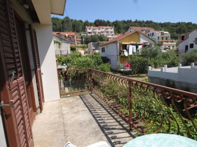 Apartment Studio flat with terrace Jelsa, Hvar AS-8789-a - Outdoor photo 12