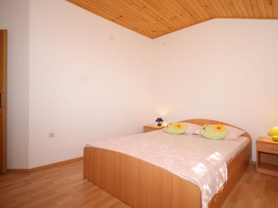 Apartment Two bedroom apartment with terrace and sea view Ivan Dolac, Hvar A-8797-a - Outdoor photo 11