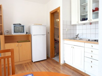 Apartment One bedroom apartment near beach Žuronja, Pelješac A-10123-c - Outdoor photo 19