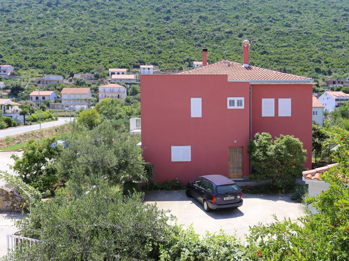 Apartment One bedroom apartment with balcony Trpanj, Pelješac A-10136-a - Outdoor photo 5