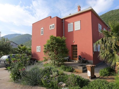 Apartment One bedroom apartment with balcony Trpanj, Pelješac A-10136-a - Outdoor photo 2