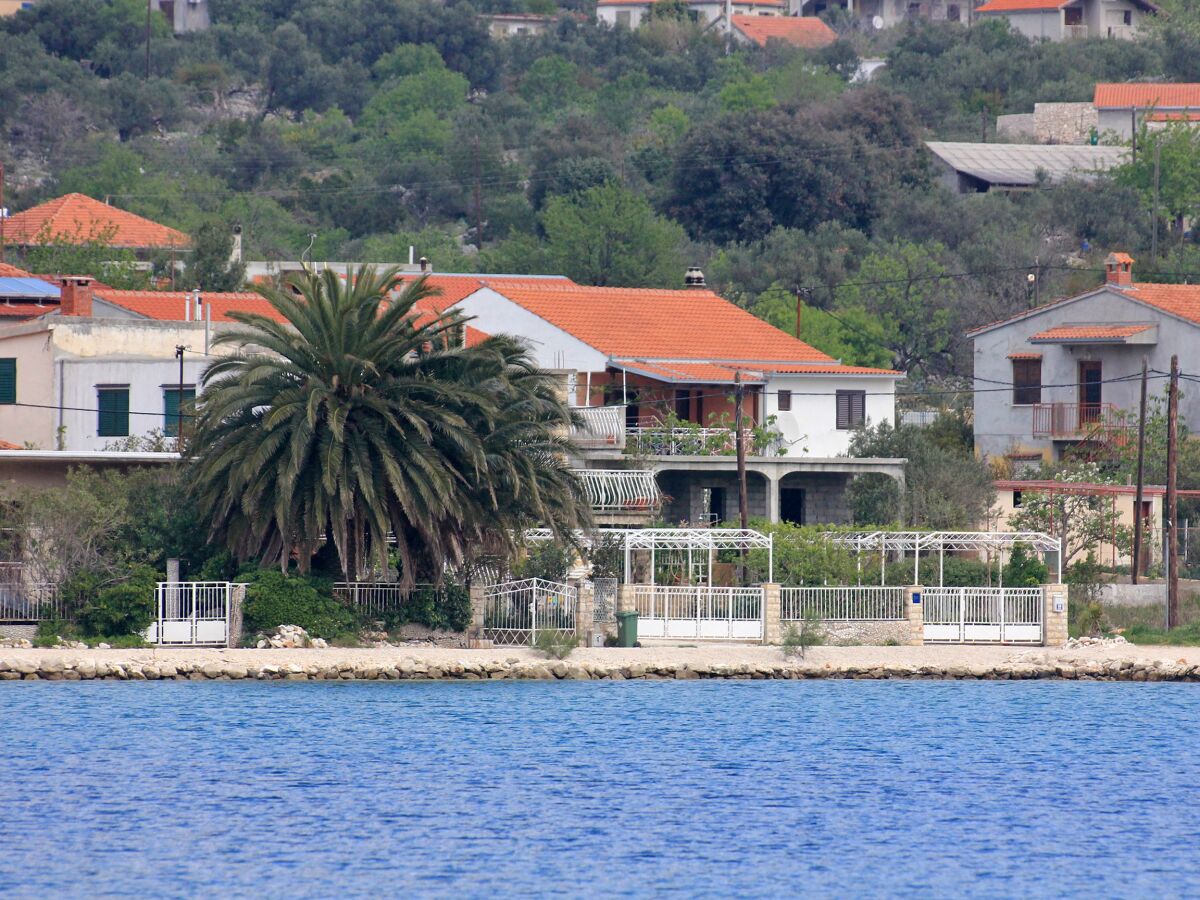 Apartment Studio flat near beach Vinišće, Trogir AS-10006-a - Outdoor photo 2