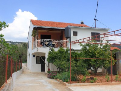 Apartment Studio flat near beach Vinišće, Trogir AS-10006-a - Outdoor photo 3