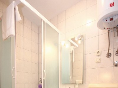 Apartment Studio flat near beach Vinišće, Trogir AS-10006-a - Outdoor photo 16