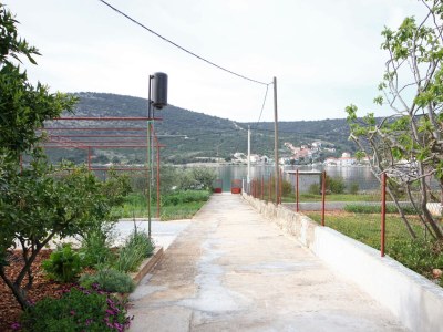Apartment Studio flat near beach Vinišće, Trogir AS-10006-a - Outdoor photo 19