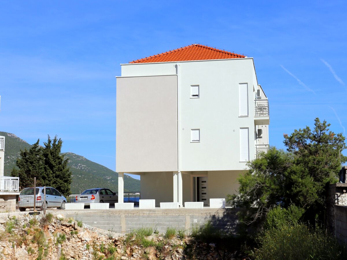 Apartment One bedroom apartment near beach Klek, Neretva Delta - Ušće Neretve A-10031-a - Outdoor photo 5