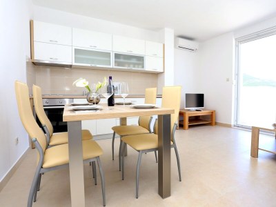 Apartment One bedroom apartment near beach Klek, Neretva Delta - Ušće Neretve A-10031-a - Outdoor photo 11