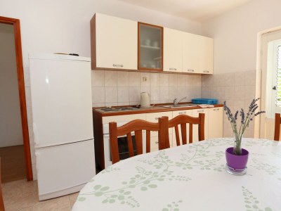 Apartment Two bedroom apartment with balcony Trpanj, Pelješac A-10148-c - Outdoor photo 11