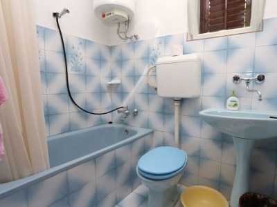 Apartment Two bedroom apartment with balcony Trpanj, Pelješac A-10148-c - Outdoor photo 15