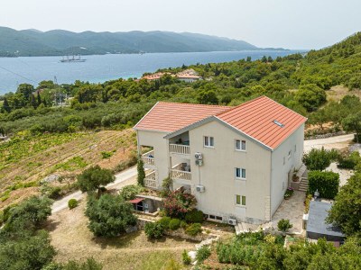 Apartment One bedroom apartment with terrace and sea view Kučište - Perna, Pelješac A-10161-a - Outdoor photo 4