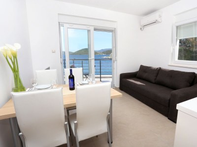 Apartment One bedroom apartment near beach Klek, Neretva Delta - Ušće Neretve A-10031-e - Outdoor photo 9